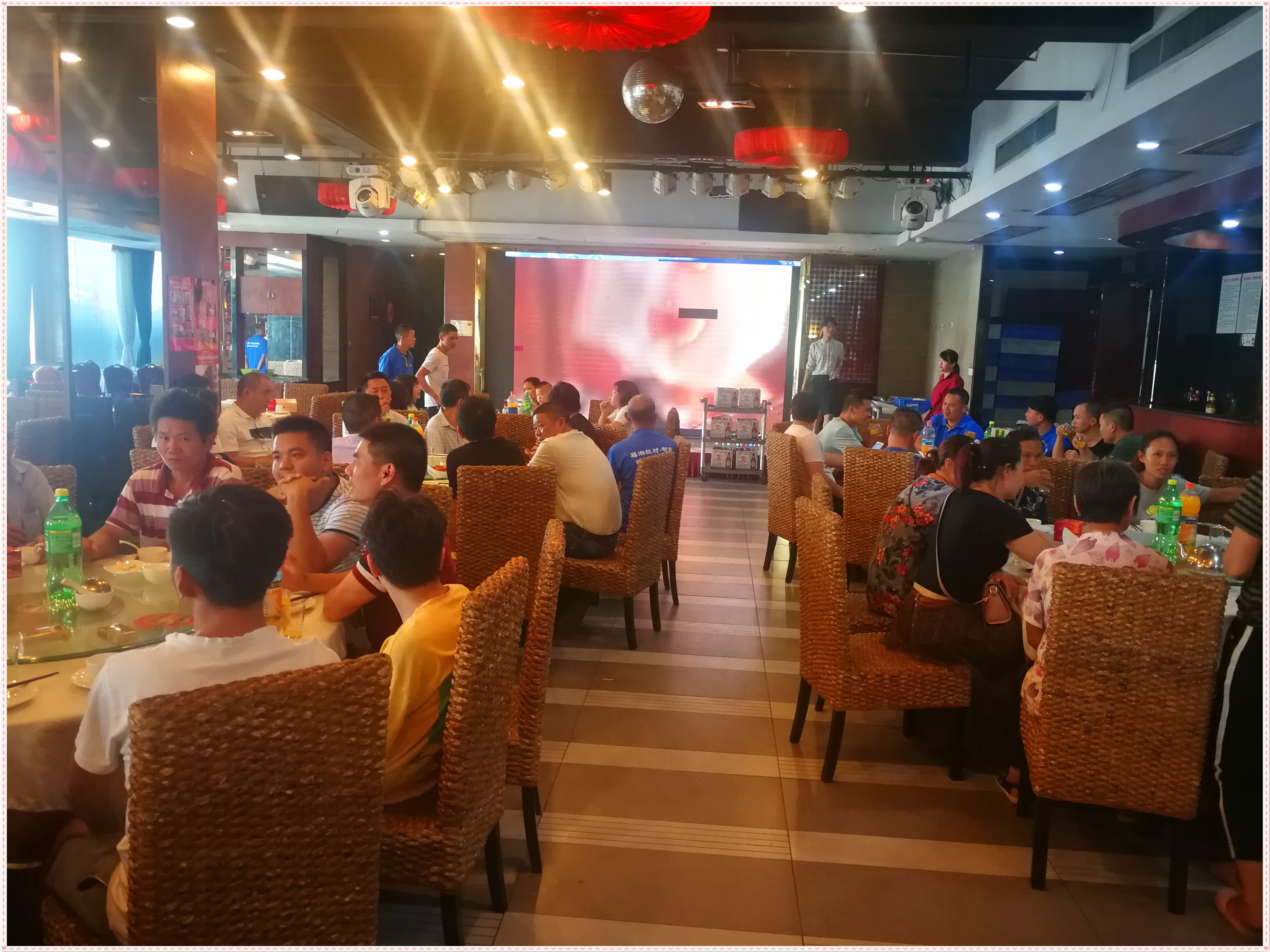 福湘柳州百雀店宴会